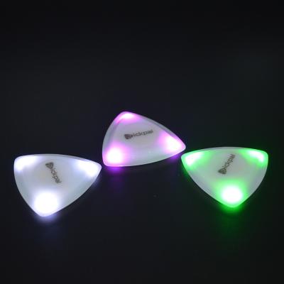 China Hot-selling GUITAR LED Touch Light Triangle Picks Bass Guitar Flashing Light Picks for sale