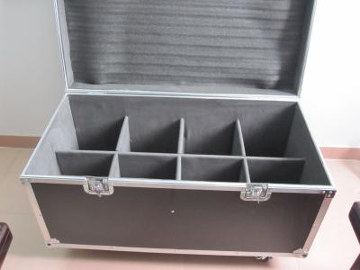 China Easy Install 6 In 1 Packing Aluminum Road Case For Led Slim Multi - Par Light for sale