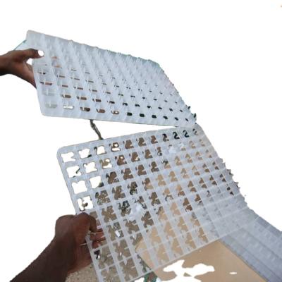 China Cultivates 221 Holes Plastic Quail Egg Tray 88 Holes Chicken Egg Tray Incubator Spare Parts for sale