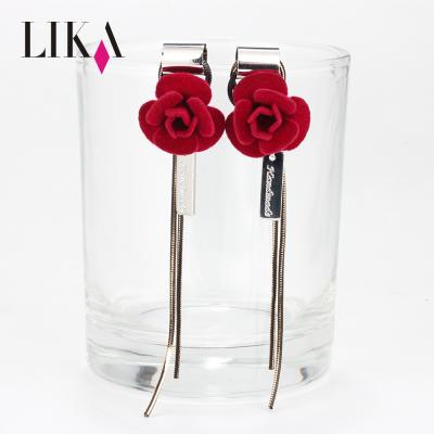 China Soft Eardrop LIKA Ladies Red Rose Shapes Dangle Earings Charm Dangling Metal Name Plate Pendant Tassel Earrings for sale