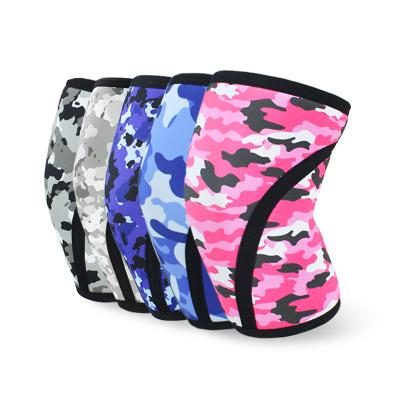 China Compression Knee Brace 7mm Neoprene Camouflage Knee Sleeve Compression Customized Support For Weightlifting Squats for sale