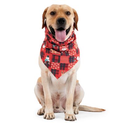 China 2021 Viable Red and Green New Christmas Pet Accessories Pet Scarf Triangle Bib Dog Plaid Saliva Towel for sale