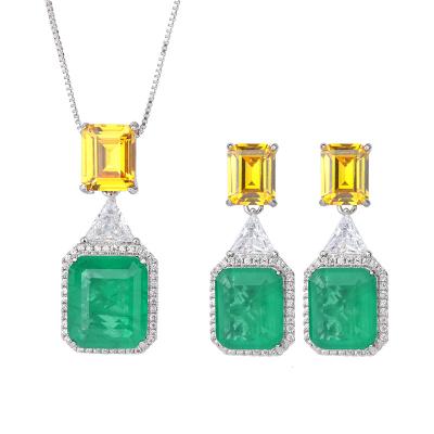 China New Design CLASSIC Crystal Fusion Stone Emerald Square Necklace Earrings Jewelry Set for sale