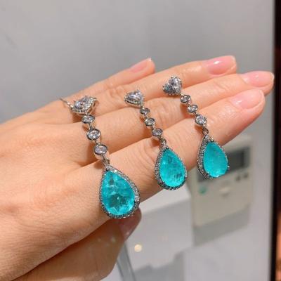 China Vintage Luxury Women Jewelry Set Fine Diamond Zircon Jewelry Tassel Green Emerald Zirconia Necklace Earrings Bridal Jewelry Set for sale