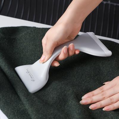 China JIUYUE Design Viable Pet Hair Remover Reusable Device Double Head Dust Brusher Clothes Sofa Dust Cleaners for sale