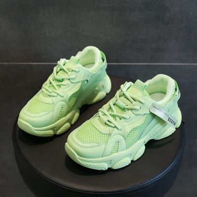 China 609 Hot Selling Custom Athletic Sport Comfortable Green Sneakers Cushioning For Women for sale