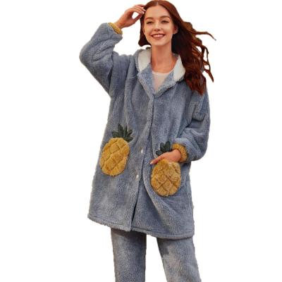 China Thermal Wholesale Winter Pineapple Plush Ladies Hooded Pajamas Set for sale