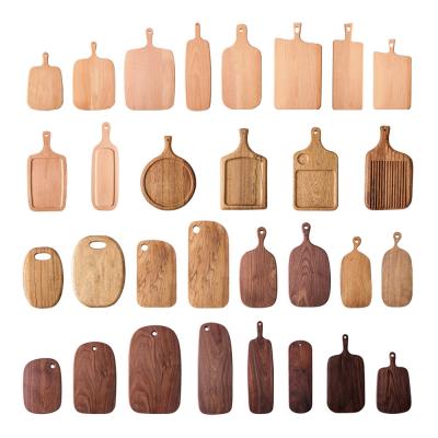 China Wholesale 30 Styles Wooden Cutting Boards Sustainable Walnut Beech Wooden Deli Serving Board with Handle for sale