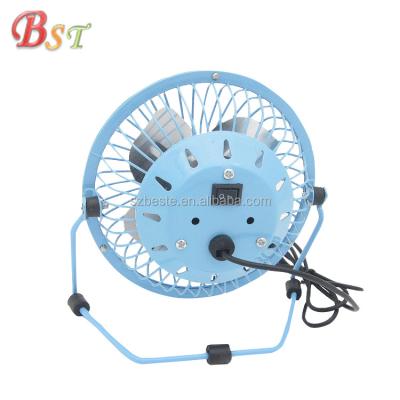 China 2018 new metal desktop fan mini multifunctional design desk use for sale