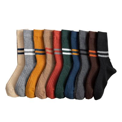 China Custom Made Fashionable Striped Warm Wool Cotton Winter Comfort Crew Men Crew Socks QUICK DRY Snow for sale