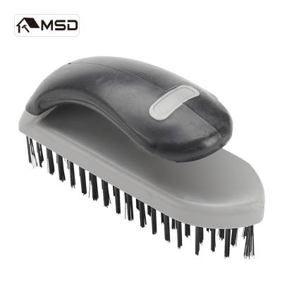 China D-shaped wire brush for cleaning upholstery for sale