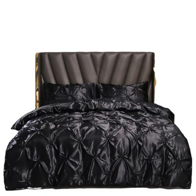 China Anti-Pull Flourish Hot Sale Luxury Pintuck Pinch Pleated Bed Sheets Bedding Sets King Size for sale