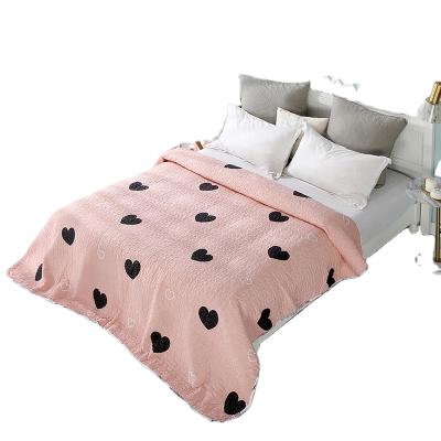 China Plain Nantong Home Textile Wholesale Printed Summer Blanket Bedspread With Cute Sheet for sale