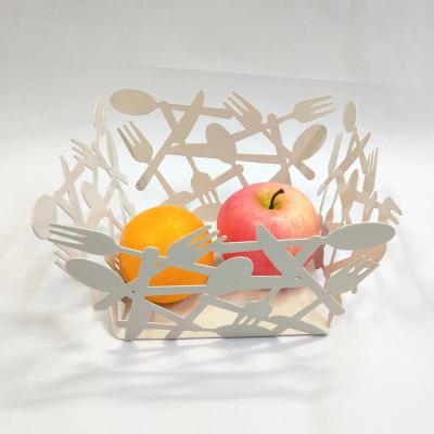 China Manufacturer Viable Wholesale Metal Hollow Fruit Bowl for sale