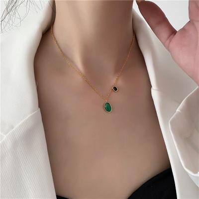 China High Polished and Tarnish Non Non Tarnish Gold Pendant Emerald Agate Necklace Jewelry Green Stainless Steel Rhinestones for sale