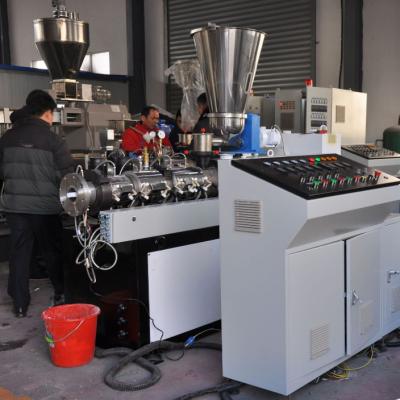 China Conical PIPE PVC Screw Extrusion Machinery for sale