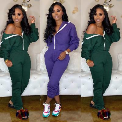 China Fashion QUICK DRY polyester factory supply 2 piece hoodie set sweat suits jogger pants pants logo purple green outfits for women for sale