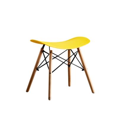 China Quality Extendable Modern Colorful Plastic Seat Bar Chairs Dining Room Furniture for sale