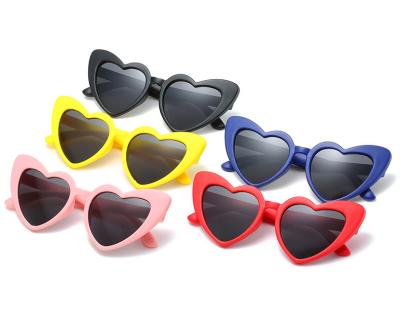 China Candy Color Baby heart designer kids silicone frame heart shaped sunglasses for sweet girls for sale