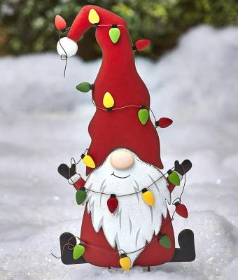 China Art Decor Metal Holiday Garden Gnome Stake with Christmas Icon Red Hat Christmas Garden Gnome Stake for sale