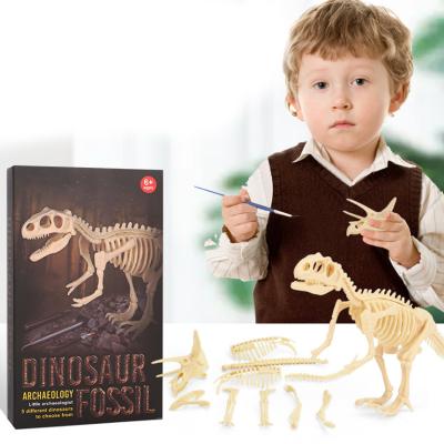 China Diy excavation dinosaur bone toy kids fossils educational archaeological kit excavation dinosaur bone diy toy for sale