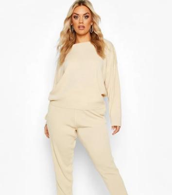 China Plus Size Breathable Crewneck Knitted White Sweatsuit Casual Stylish Tracksuit for sale