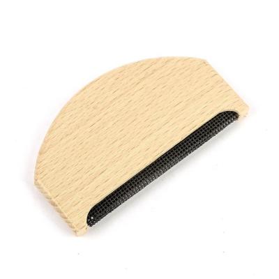 China Professional Hair Pilling Beauty Care Low Cost Customer Removing Comb Wooden Beech Cashmere Pilling Comb for sale