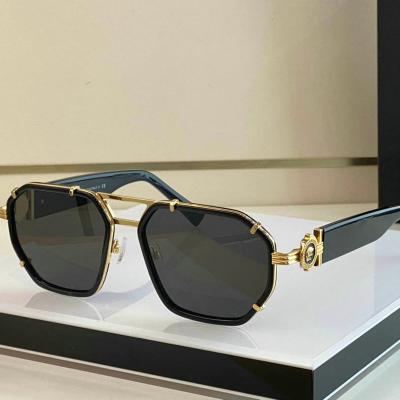 China Top High Quality Fashion Designer Sunglasses Men Fashion Design Ladies Titanium Casual Sunglasses With Frame for sale