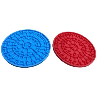 China Amazon Sustainable Top Selling Innovative Slow Feeding Silicone Mat Pad For Dog Cat Pet Accessories Roll Up Product Supplies for sale