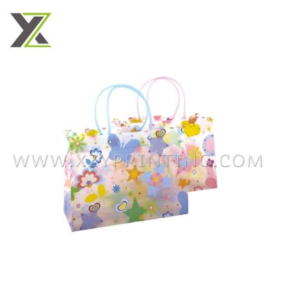 China Beautiful Recyclable Fancy Colored Printing High Grade Plastic Gift Bag for sale