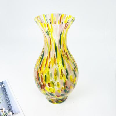 China Art Deco Art Design Glass Vase Handmade Glass Crafts For Home Decoration Glass Vase for sale