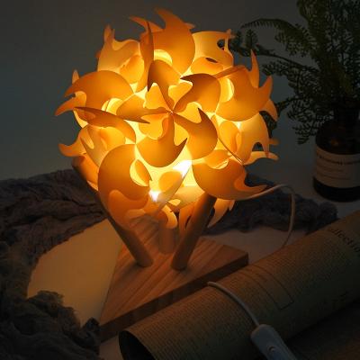 China Modern Interior IQ Puzzle Lamp Style Decorative Table Lamp Night Light for sale