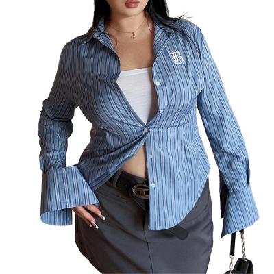 China Anti-pilling Plus Size Women Explosive Style, Show Body Style, Oversized Logo-Embroidered Striped Waist Shirt for sale