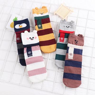 China Korean Sporty Crew Upper Breathable Dog Cat Lady Sock Low MOQ Sale Cute Animal Socks For Women for sale