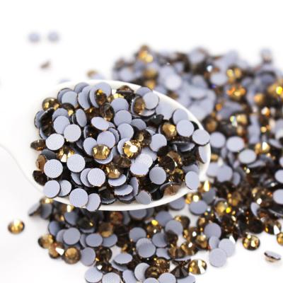 China Wholesale Hot Decorative Rhinestone Diamond Handbag Nail Pattern Rhinestone Flatback Stain Fix Garment Crystal Stone Accessories for sale