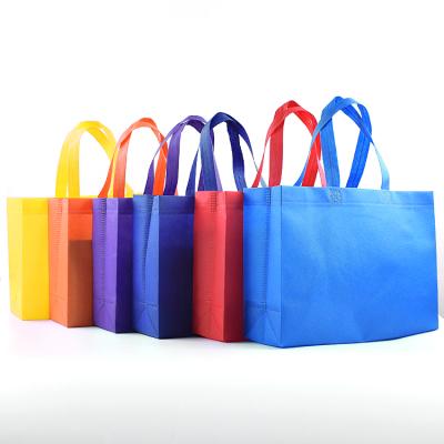 China Feature Stock Promotional Colorful Laminated Non Woven Tote Shopping Bag With Custom Logo for sale