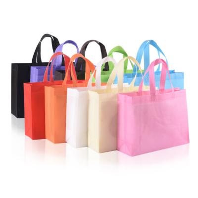 China Feature Promotional Colorful Laminated Non Woven Tote Shopping Bag With Custom Logo for sale