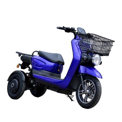 China 2020 new model tilting design 3 wheel e scooter for express delivery F 90/90-12; R 3.5-10 for sale