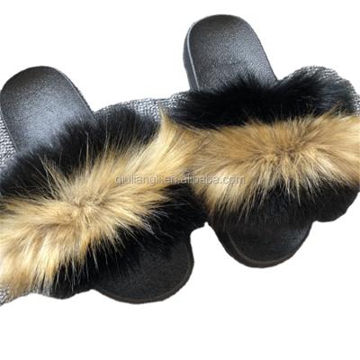 China Winter Other Women's Winter Slippers Warm Furry Ladies Faux Plush Cute Fox Hair Sandal Shoes Fluffy Women's Fur Slippers Slippers For Women for sale