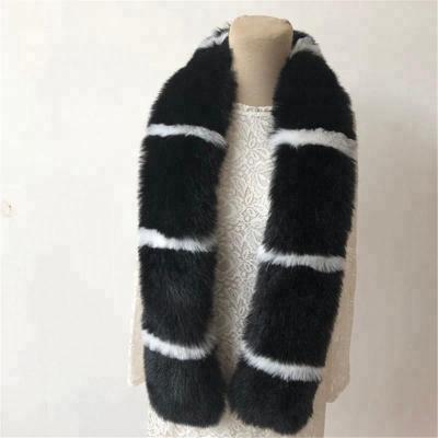 China Customized Women's Fox Faux Raccoon Fur Collar Down Hooded Coat Overcoat Collar Winter Thicken Warm Muffler Scarf Kids Faux Fur Collar for sale