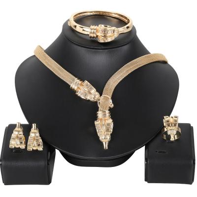 China CLASSIC 18k Gold Dubai Jewelry Sets For Women Wedding African Fashion Necklace Sets Nigerian Costume Jewelry Sets Gift for sale