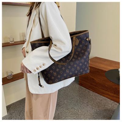 China Designer Large Capacity Brand Luxury Shoulder Bags Women Shoulder Bags PU Leather Famous High Quality Handbags for sale