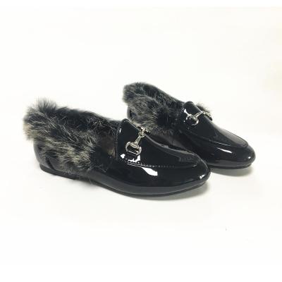 China Other Other Factory Price Wholesale Kids Comfortable Leather Shoes Loafer Shoes With Back Fur Around Children Sport Shoes for sale