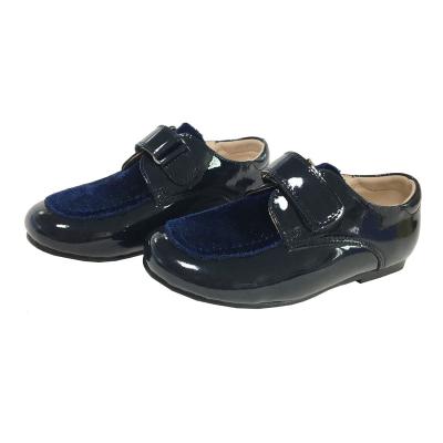 China New Design Boys High-end Leather Flats Loafers Stylish Other Children's Sports Shoes Boys Hang Buckle Kids Shoes for sale