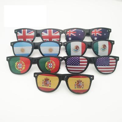 China Custom Fashion Sunglasses DDA2 Fashion Nightclub Party Sunglasses USA Flag Sunglasses National Flag Sticker Sunglasses for sale