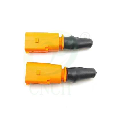 China Electronic Electrical Wiring Product SAE To SAE 2 Pin Connector For Solar Polarity Reversing Plug Adapter for sale