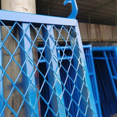 China scaffolding frame safety W Beam hot dip galvanized guard rail price Te koop