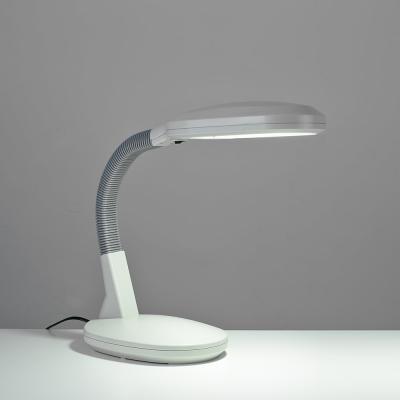 China Traditional Work Light 27W Gooseneck Flexible Table Lamp For Office And Study for sale