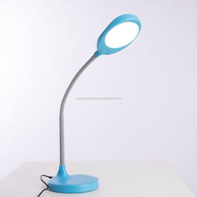 China Wholesale Modern USB LED Reading Table Lamp Light Desk Lamp Wireless Fill for sale