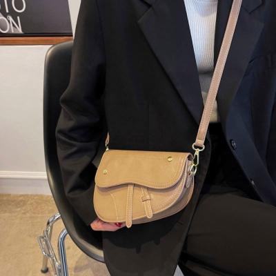 China Water Resistant 2022 New Famous Brand Ladies Leather Chain Shoulder Bag Cross - Body Designer Purses Women Hand Bags Luxury Handbags For Women for sale